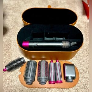 Dyson Airwrap Complete